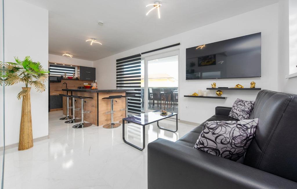 Luxurioeses Penthouse Welle Mit Whirlpool, Grill Und Meerblick Вир Экстерьер фото