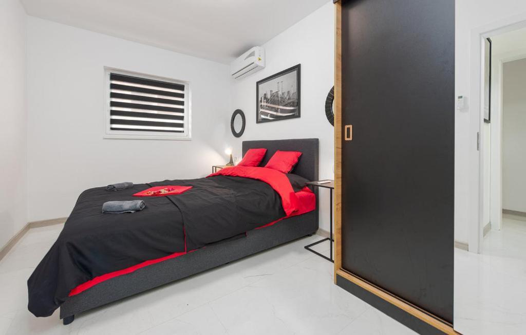 Luxurioeses Penthouse Welle Mit Whirlpool, Grill Und Meerblick Вир Экстерьер фото